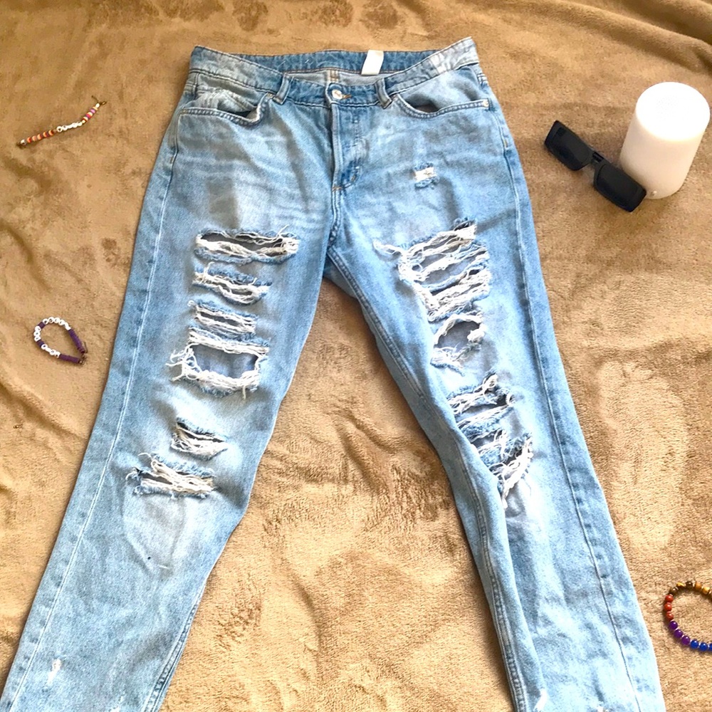 Hey does anyone want these jeans???